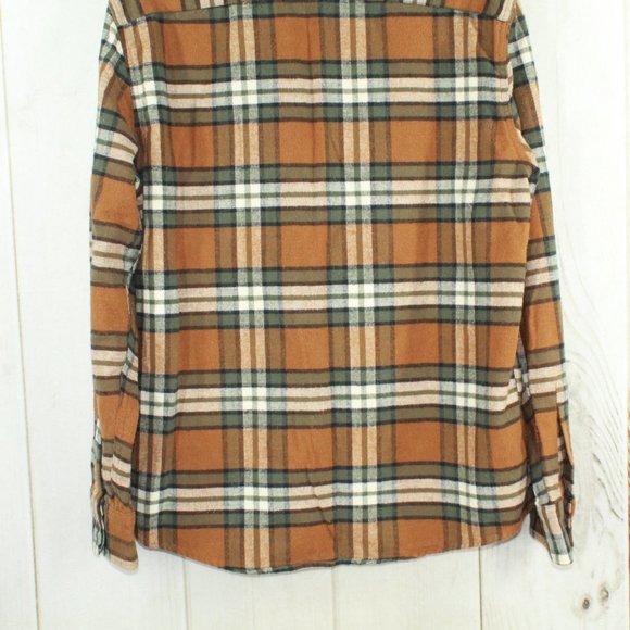 LL Bean Signature Plaid Chamois Shirt Size L - Picture 9 of 10